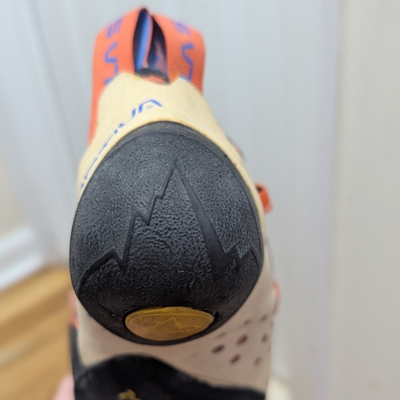 La Sportiva Solution - Women's Climbing Shoes - Picture 14 of 16